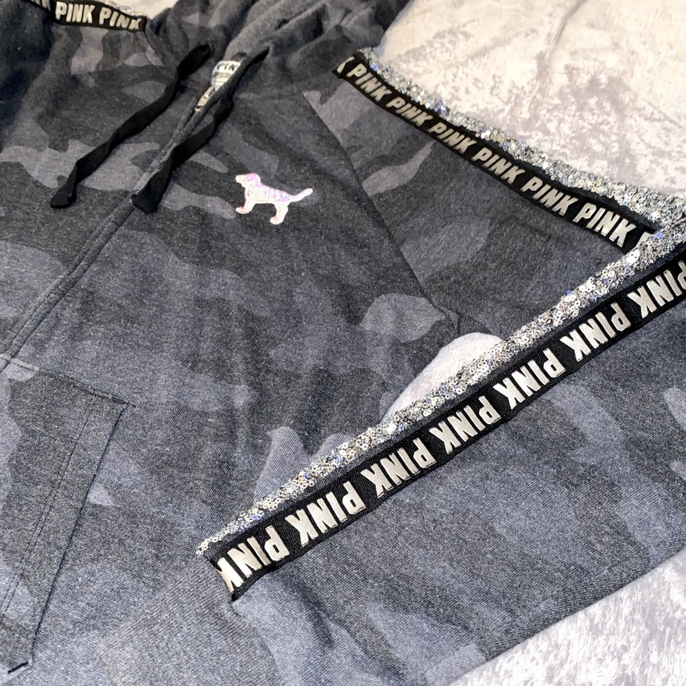 PINK VS |  sweat suit set with sequins - Picture 6 of 11